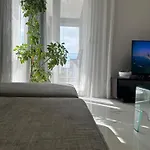 Tirana Apartment Apartmán *