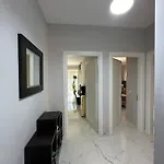 Tirana Apartment Apartment *