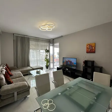 Appartement Tirana Apartment *